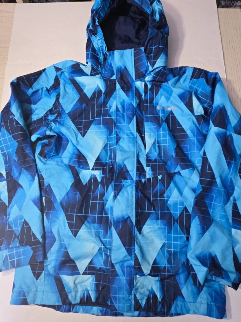 Columbia Blue & Navy Geometric Hooded Outgrown Kids Rain Jacket
